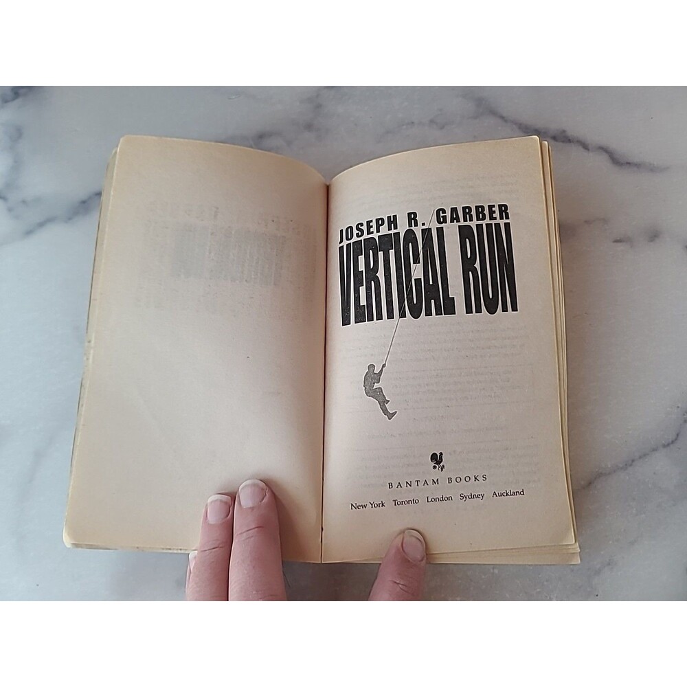 Vertical Run By Joseph R. Garber Paperback - Picture 4 of 10